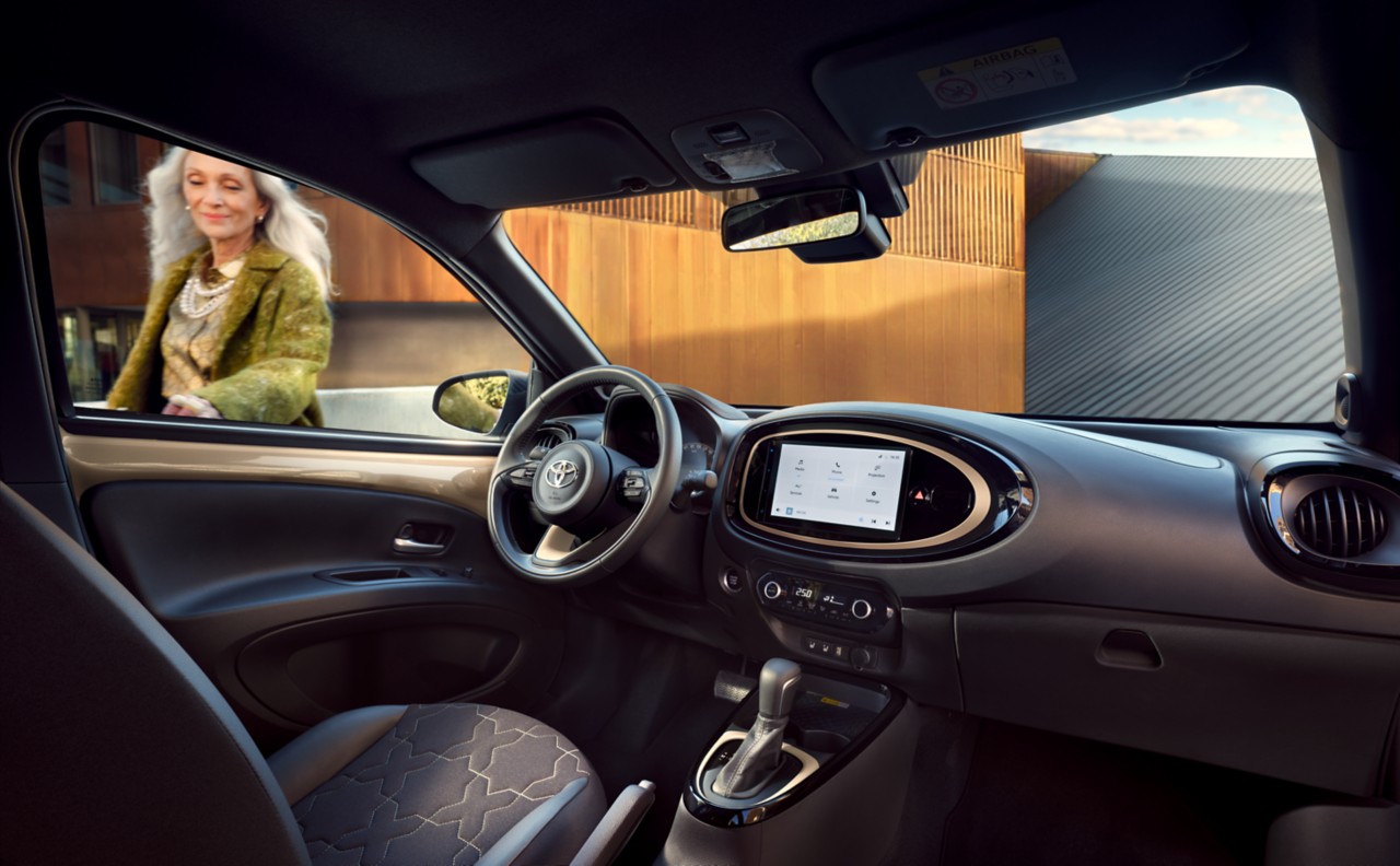 Interior highlights match the exterior spice colours to give a distinctive look to the cockpit, including the dashboard and centre consoles.